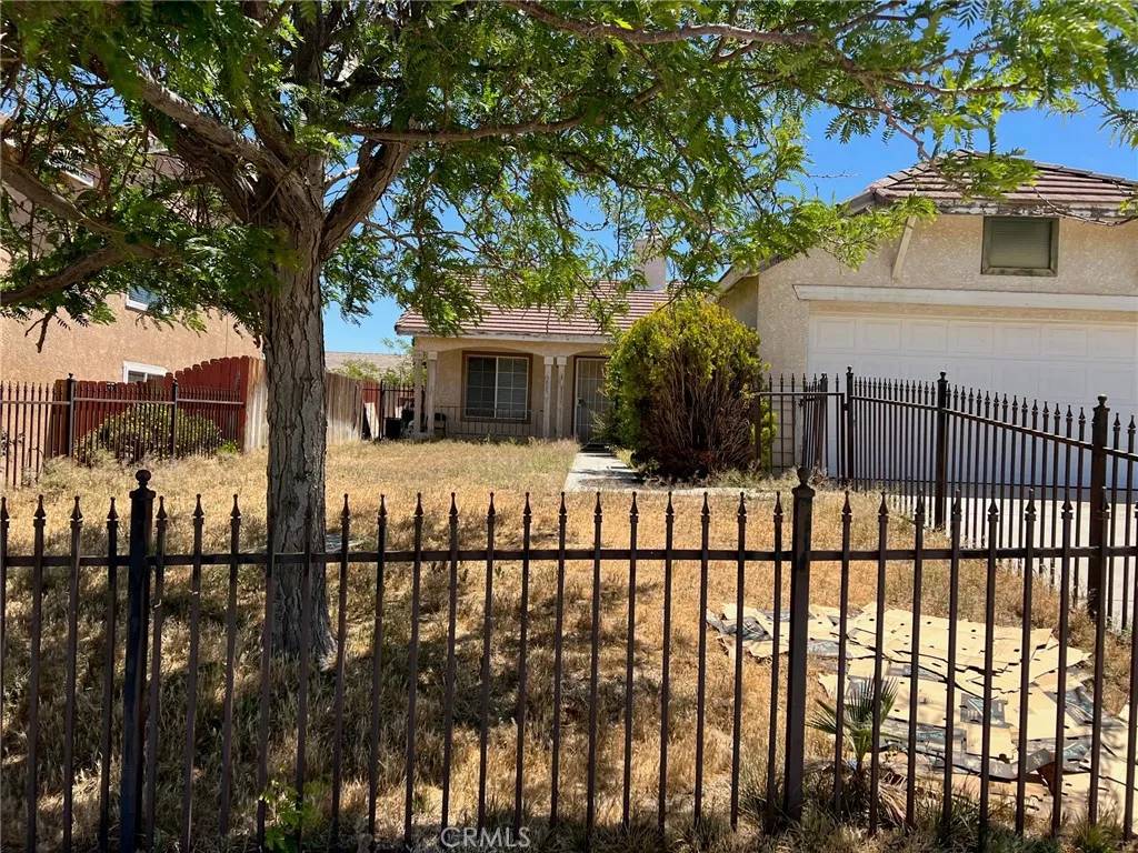 Palmdale, CA 93552,36644 45th Street East