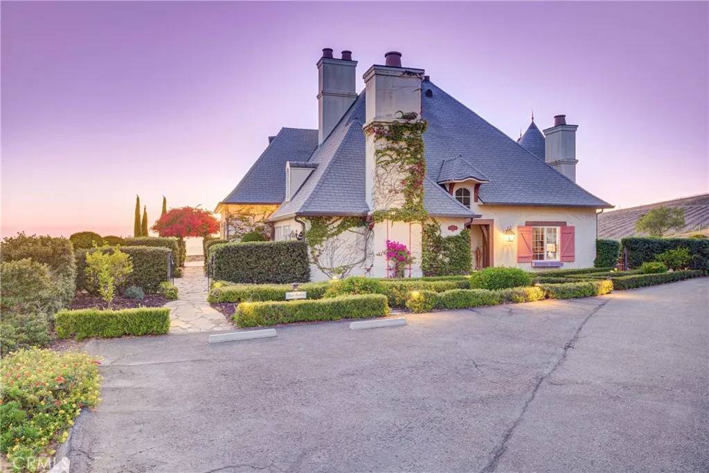 Nipomo, CA 93444,691 Sheehy Road