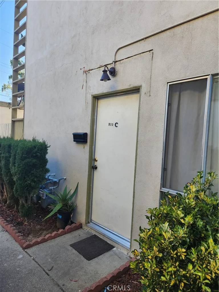 Santa Maria, CA 93454,211 E Orchard Street #C