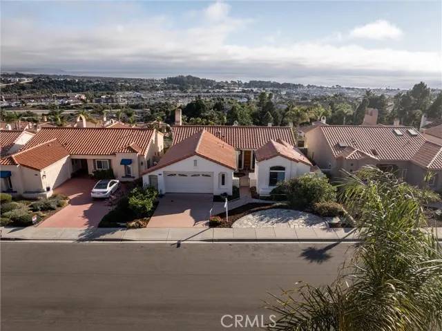 Pismo Beach, CA 93449,71 Whitecap Street