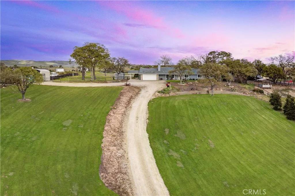 Paso Robles, CA 93446,5757 Loma Verde Drive