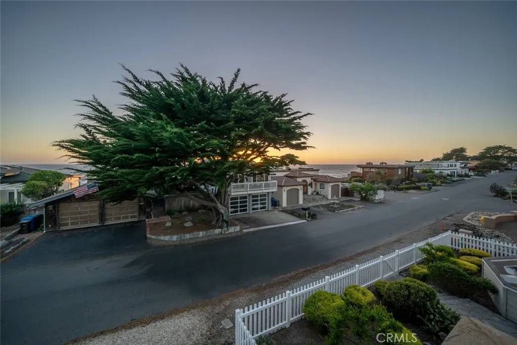 Cambria, CA 93428,2062 Sherwood Drive
