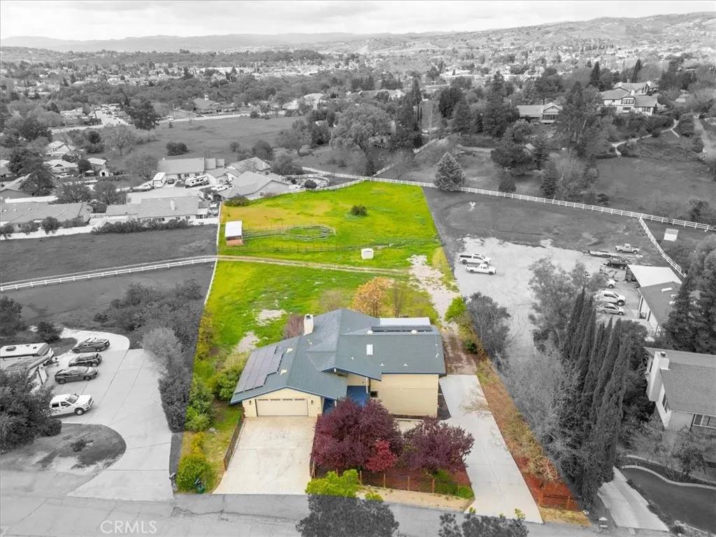 Paso Robles, CA 93446,1042 Vista Grande Street