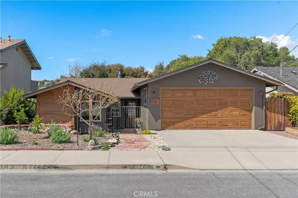 Arroyo Grande, CA 93420,525 May Street