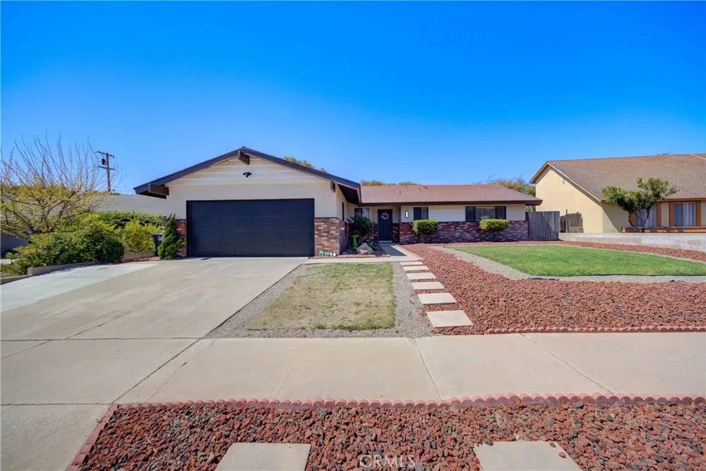 Lompoc, CA 93436,4210 Sirius Avenue