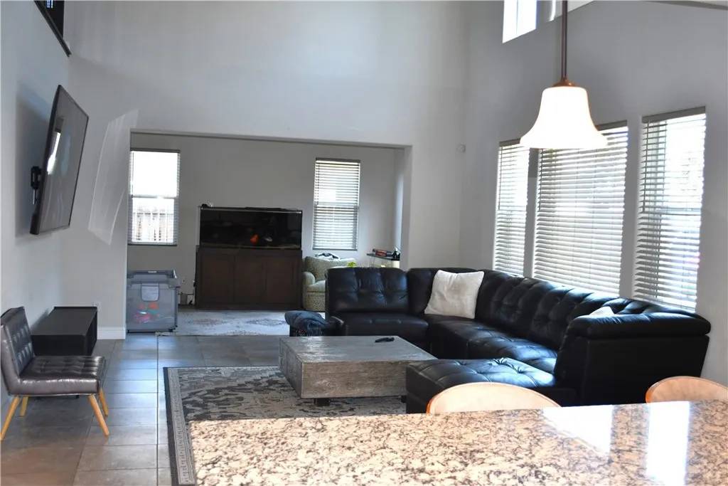 Clovis, CA 93619,1019 El Molino Avenue