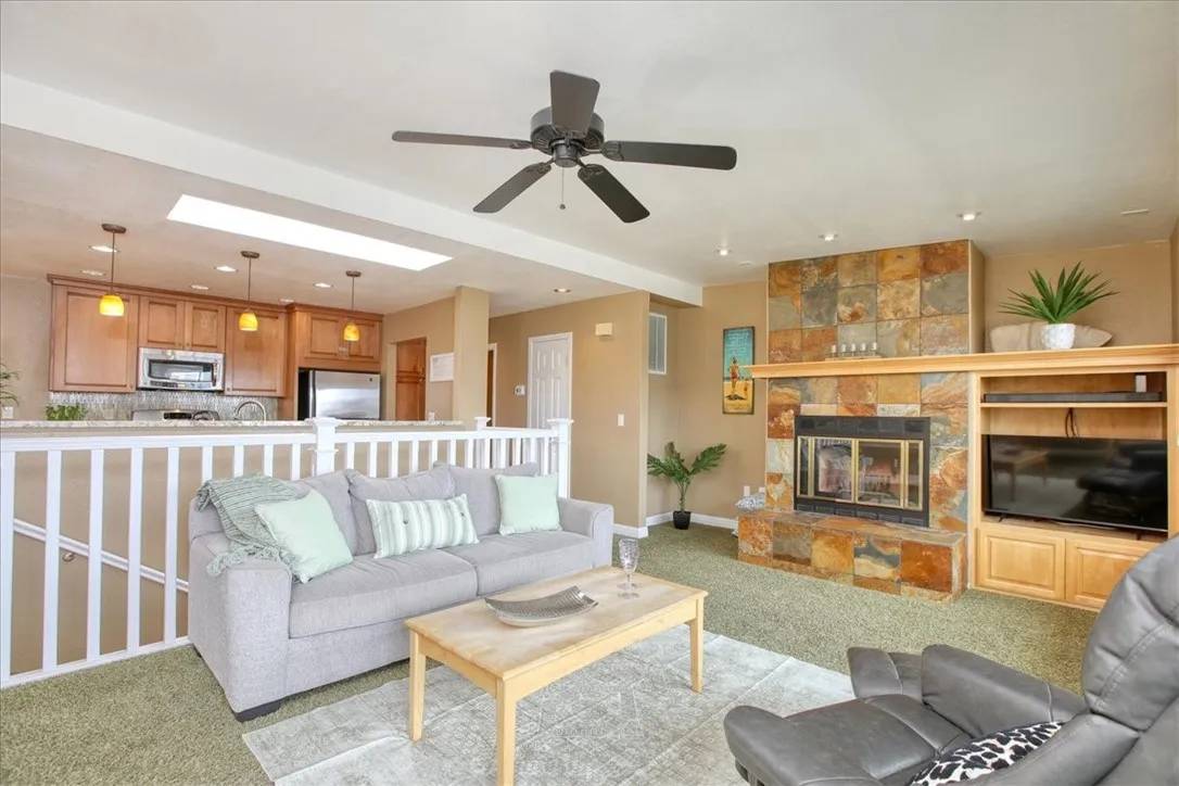 Pismo Beach, CA 93449,360 Stimson Avenue