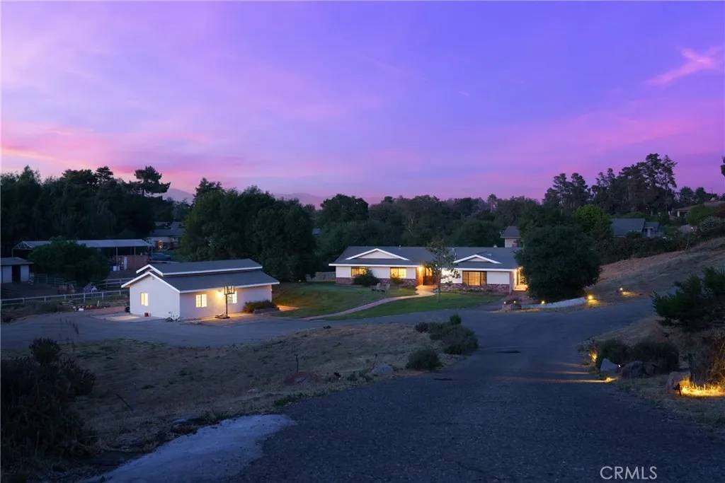 Nipomo, CA 93444,320 Casa Real Place