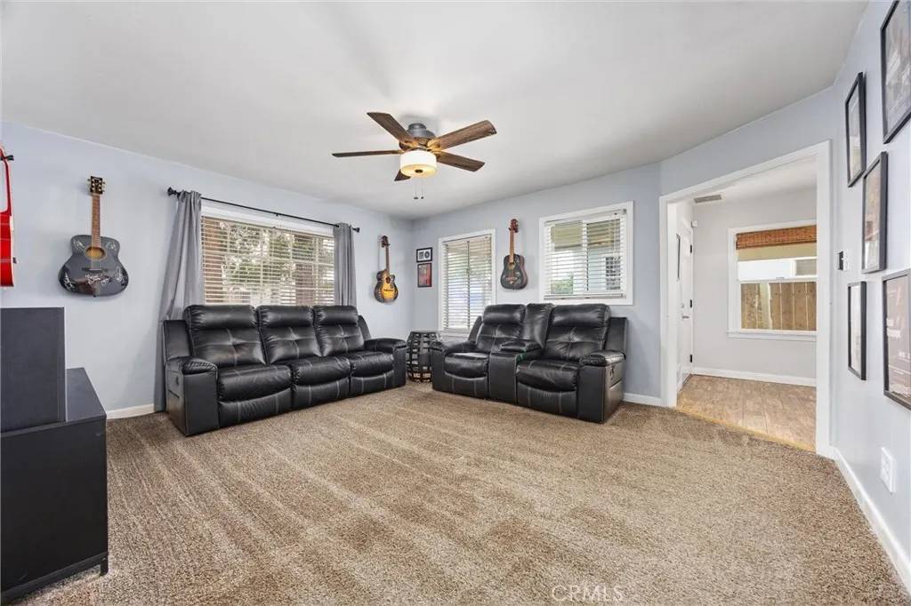 Bakersfield, CA 93308,2112 Carrere Street
