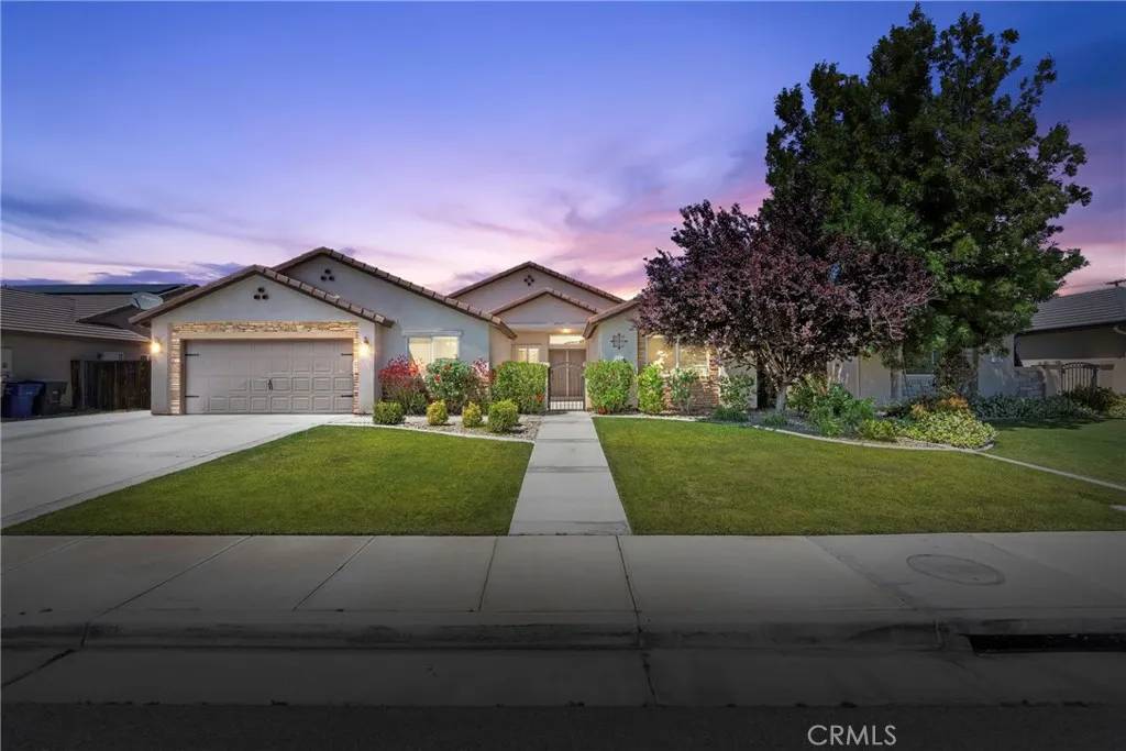 Bakersfield, CA 93314,15020 Cotton Blossom Avenue