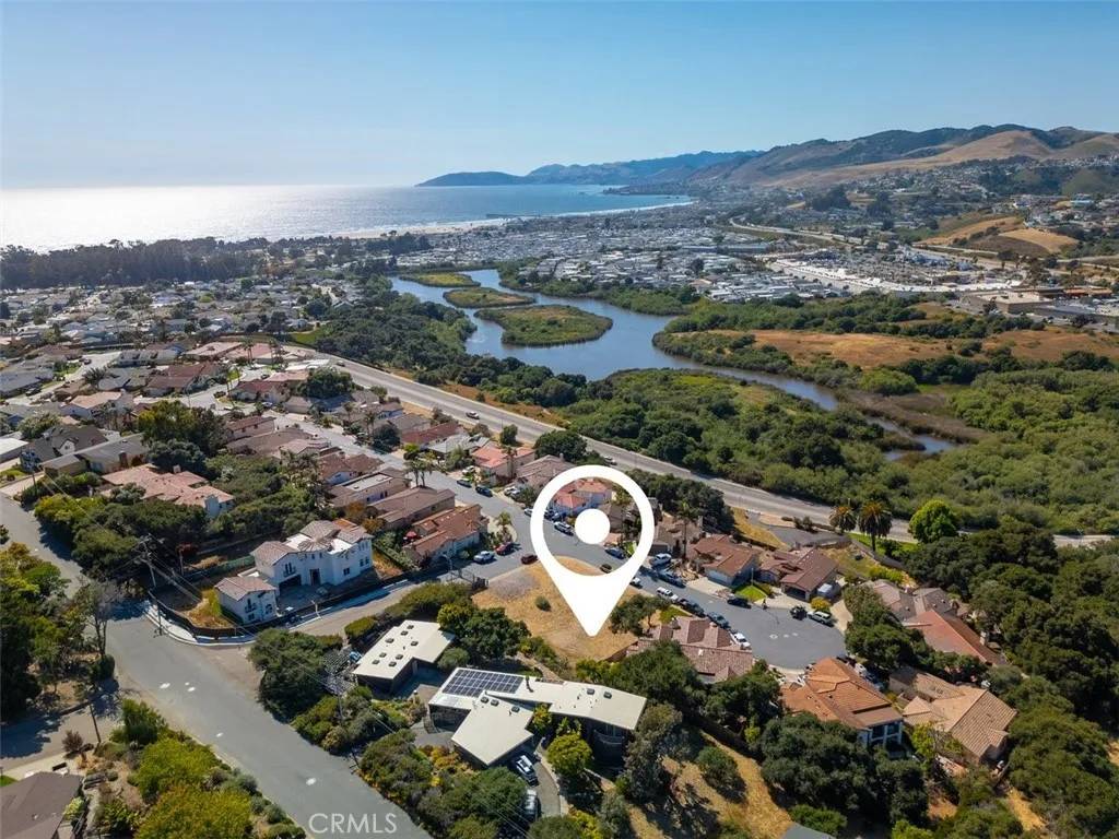 Grover Beach, CA 93433,906 N 5th