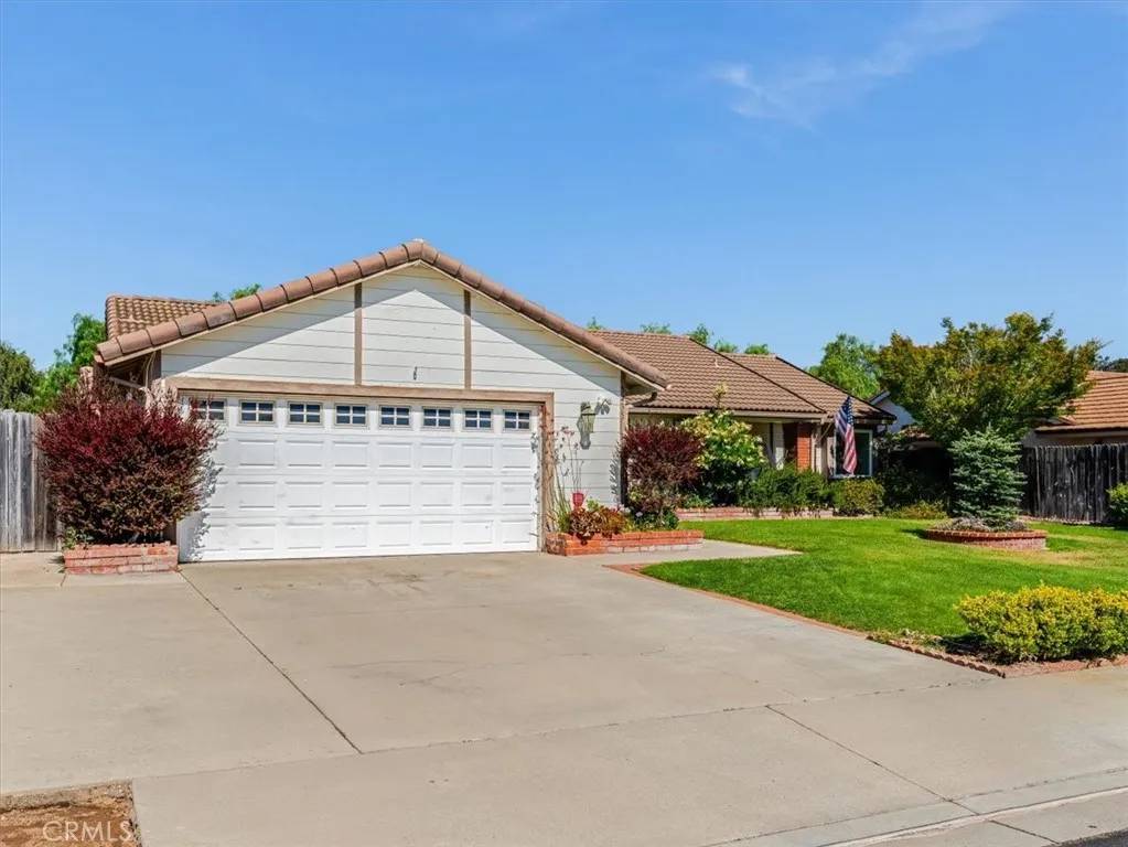 Santa Maria, CA 93455,5435 Del Norte Way