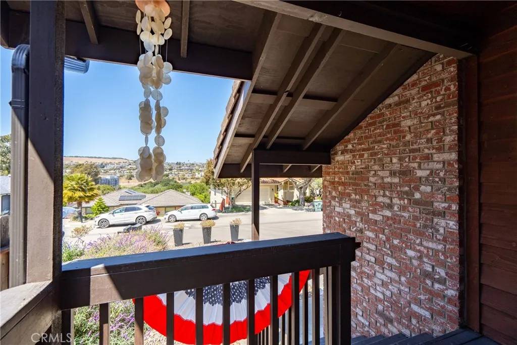 Grover Beach, CA 93433,952 Margarita Avenue