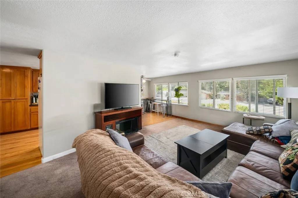 Paso Robles, CA 93446,2883 Mammoth Lane