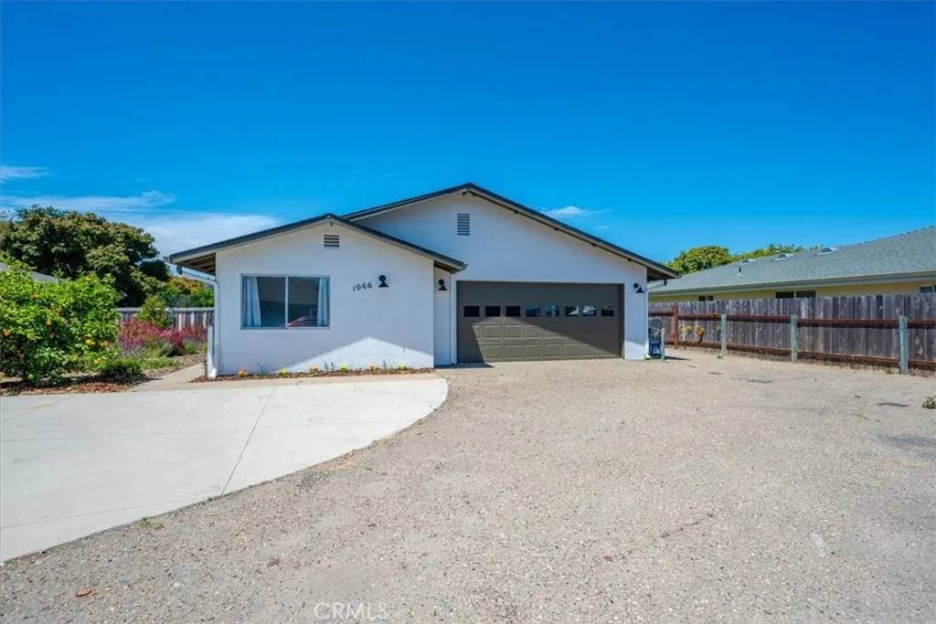 Arroyo Grande, CA 93420,1066 Maple Street