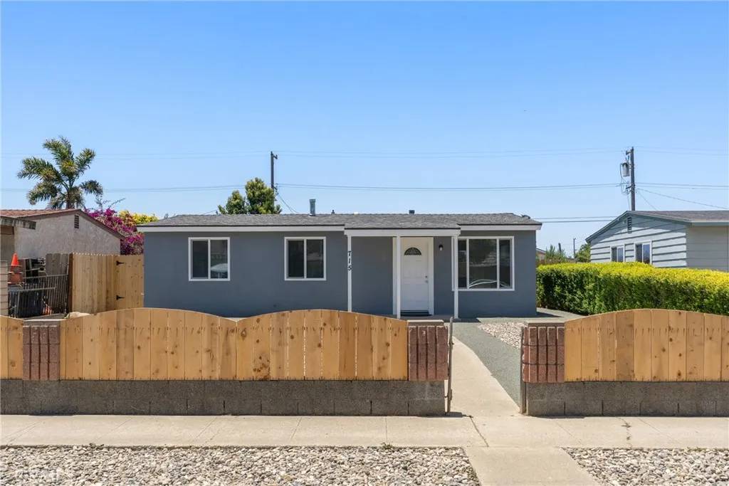 Lompoc, CA 93436,715 N 3rd Street