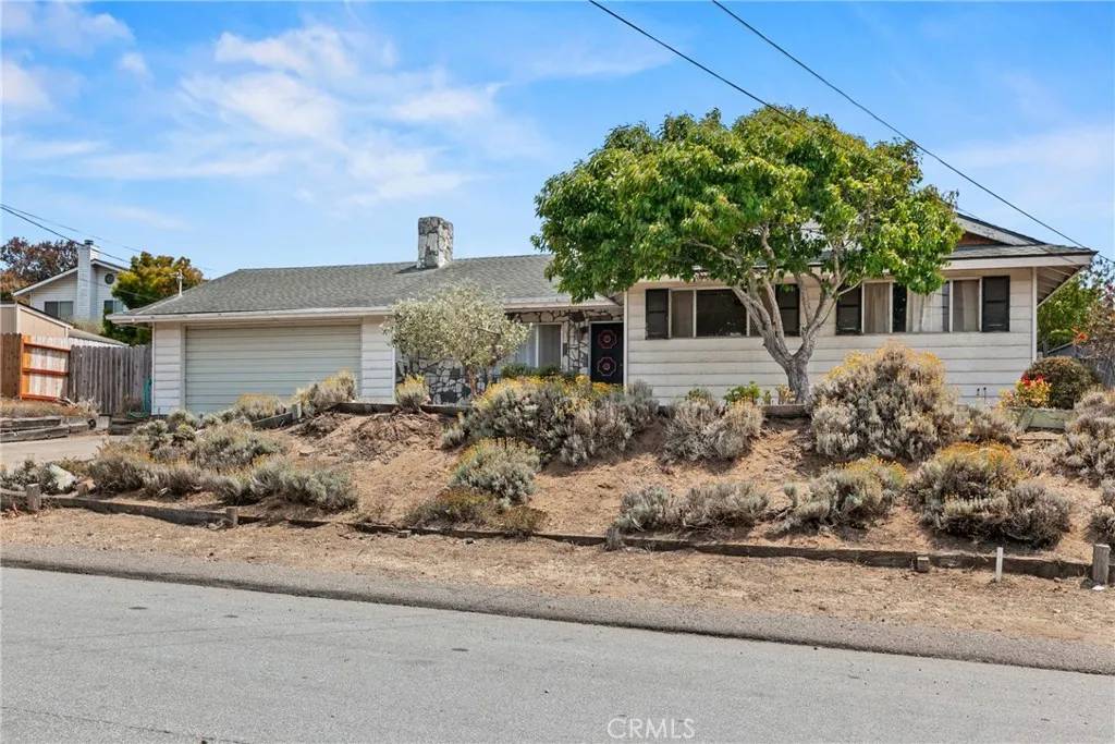 Los Osos, CA 93402,773 Woodland Drive