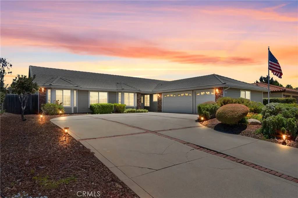 Santa Maria, CA 93455,4817 Claybrook Court
