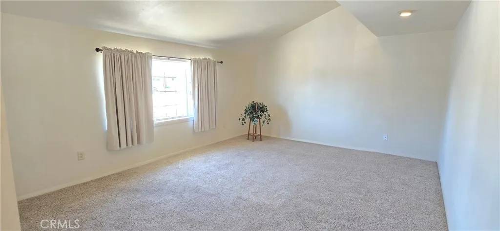Lompoc, CA 93436,1479 Calle Segunda
