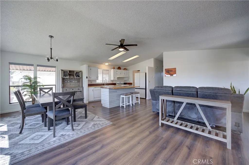 Santa Maria, CA 93458,519 W Taylor #298C