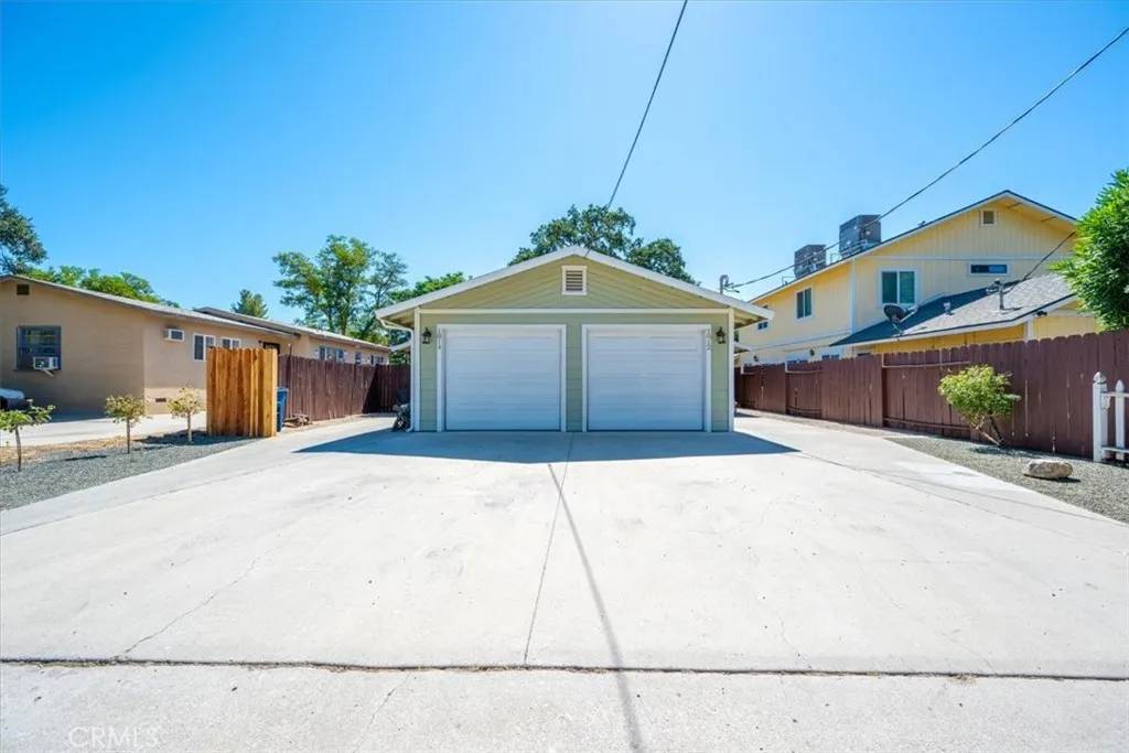 Paso Robles, CA 93446,1812 Riverside Avenue