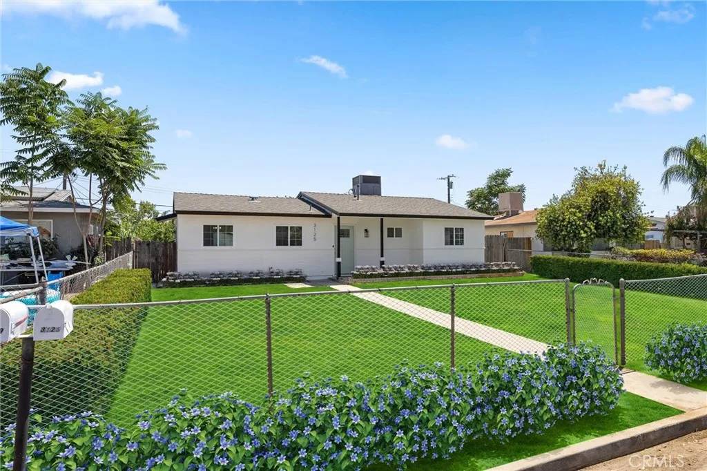 Bakersfield, CA 93306,3125 Fillmore Avenue