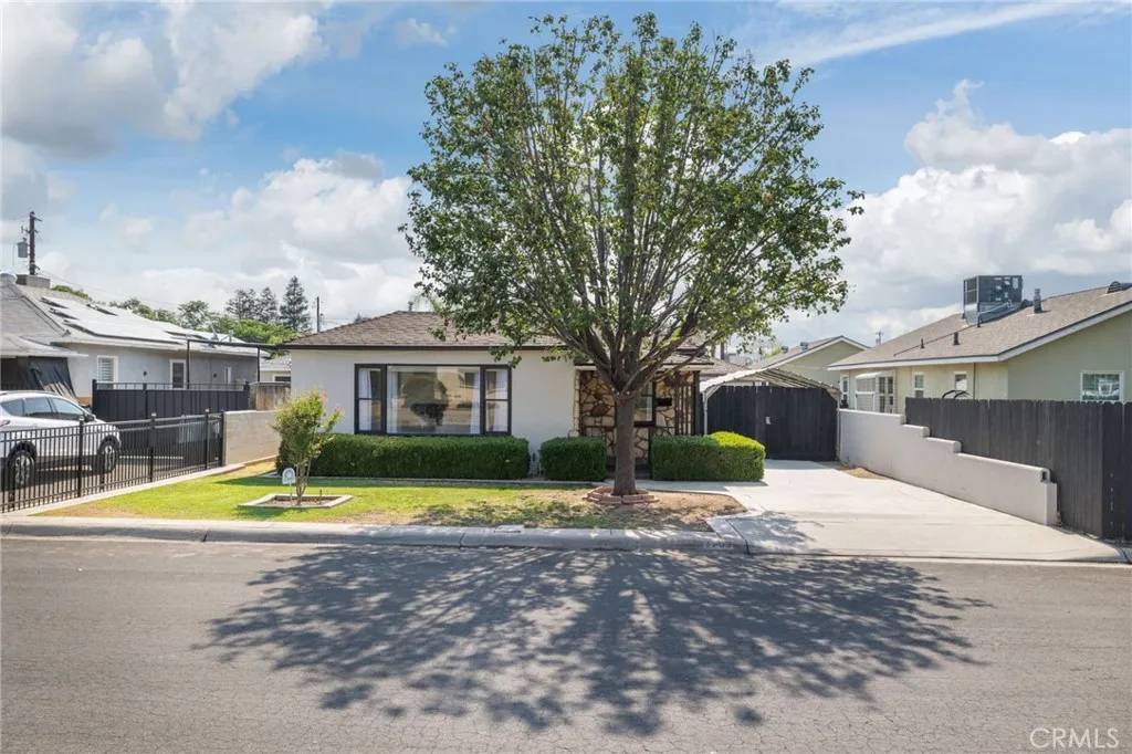 Bakersfield, CA 93308,2702 Worthington Avenue