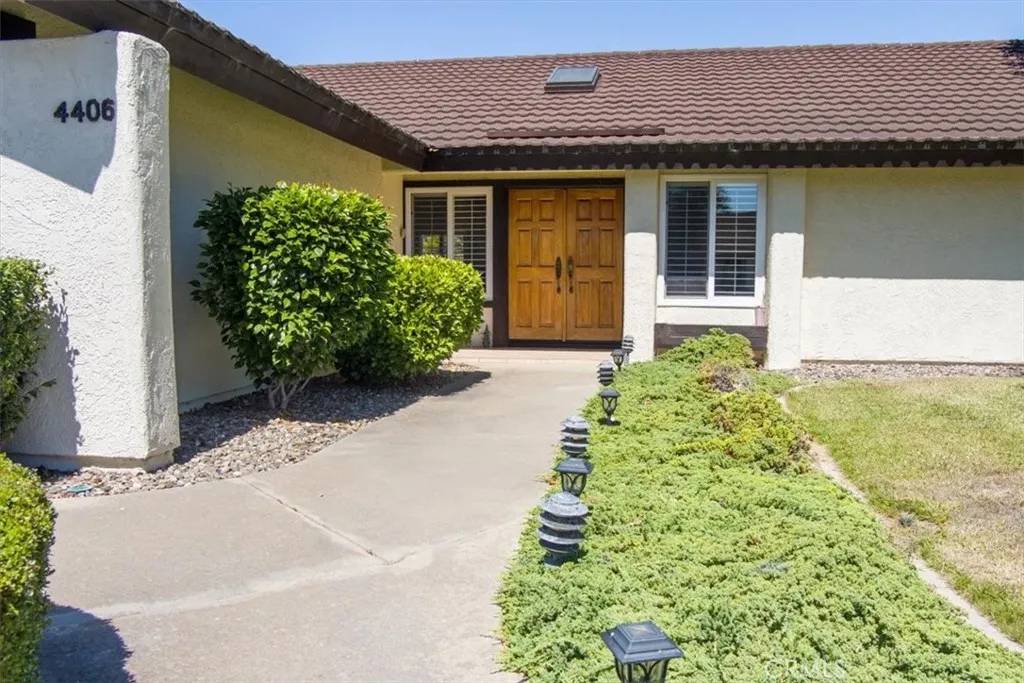 Lompoc, CA 93436,4406 Capricorn Court