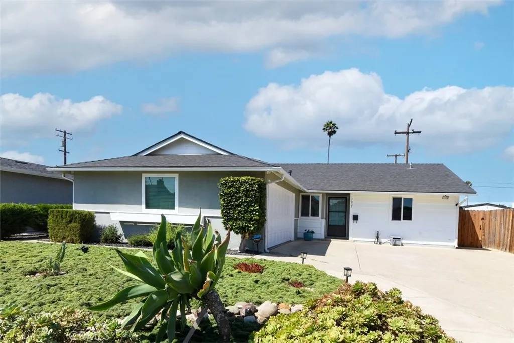 Lompoc, CA 93436,1037 Jasmine Street