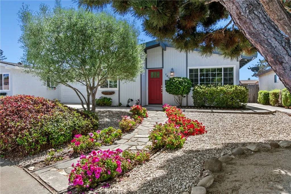 Grover Beach, CA 93433,160 Jennifer Court