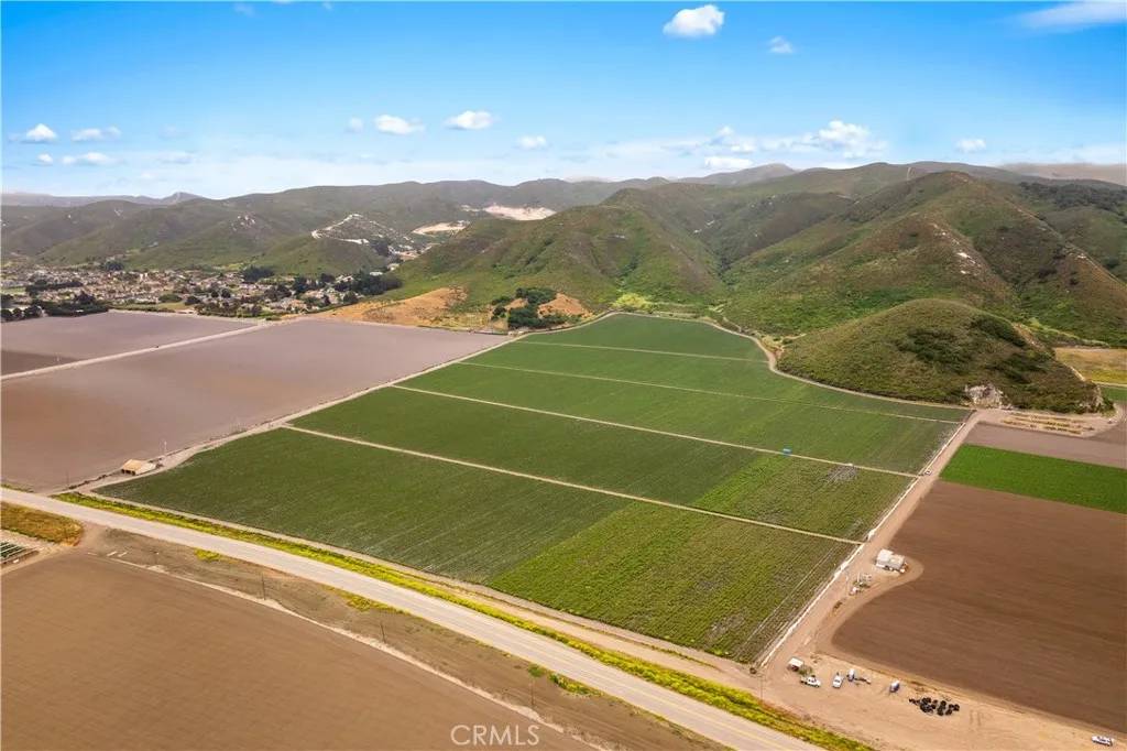 Lompoc, CA 93436,0 Floradale