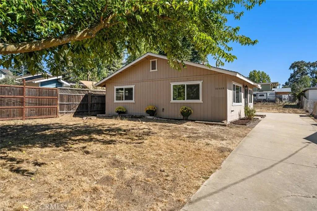 Santa Margarita, CA 93453,22609 I Street