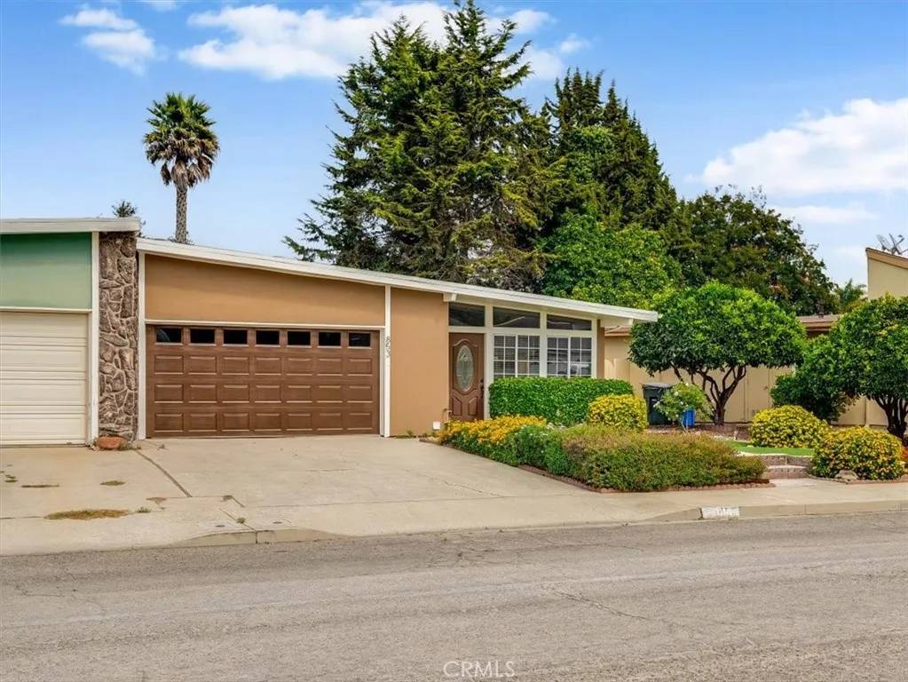 Arroyo Grande, CA 93420,853 Mesa Drive