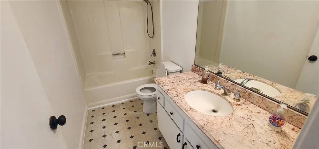 Atascadero, CA 93422,5580 Traffic