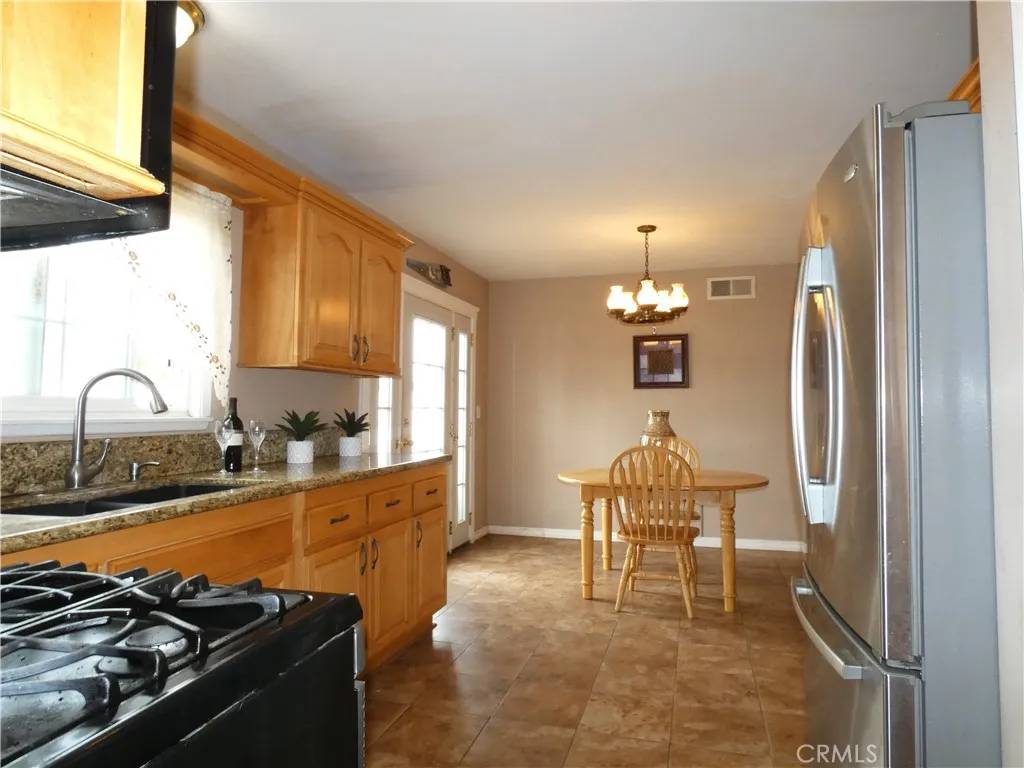 Santa Maria, CA 93454,1205 E Sunset