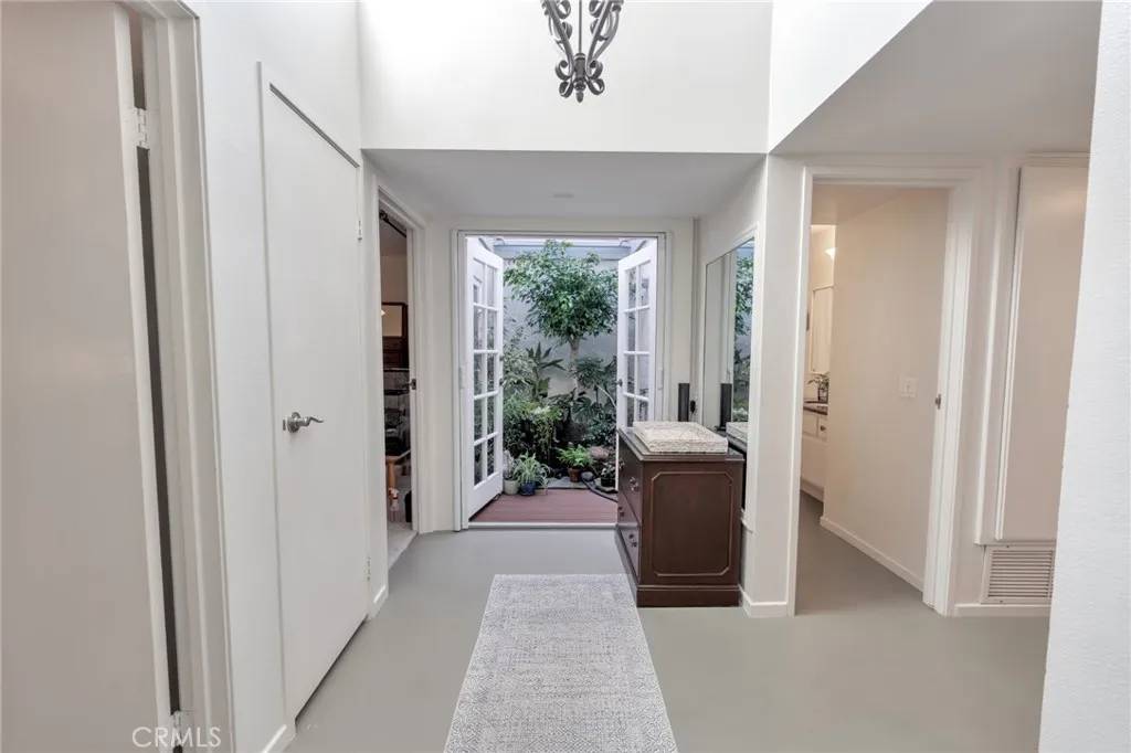 Mission Viejo, CA 92691,24636 Zena Ct.