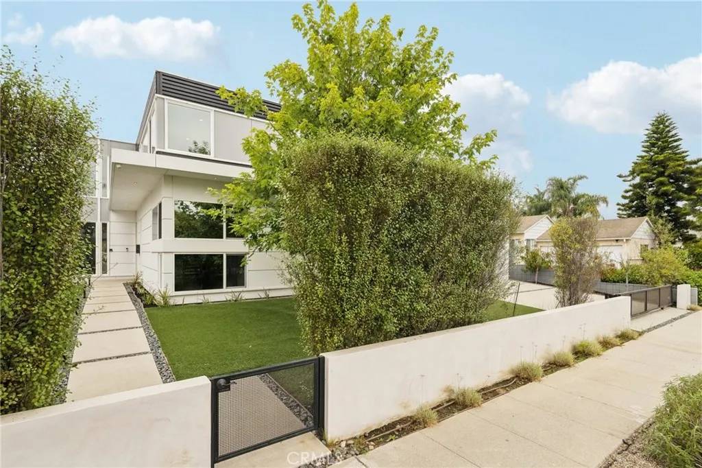 Culver City, CA 90232,4354 Keystone Avenue