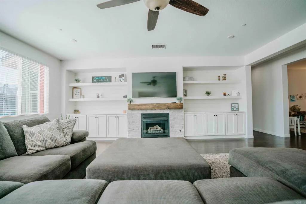 Murrieta, CA 92563,35262 Goldthread Lane