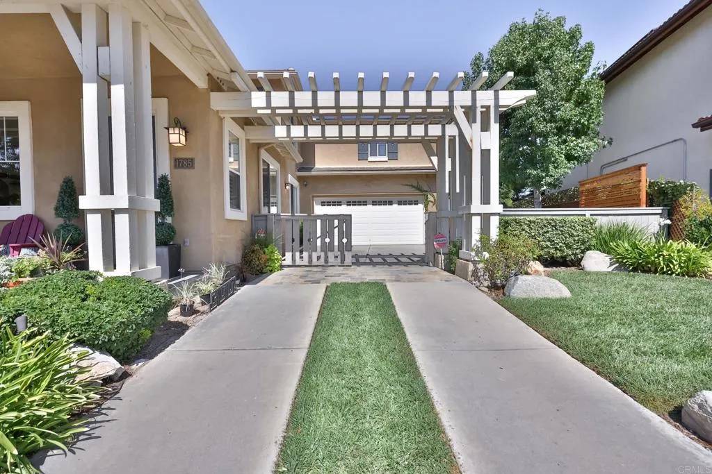Chula Vista, CA 91913,1785 Clover Tree
