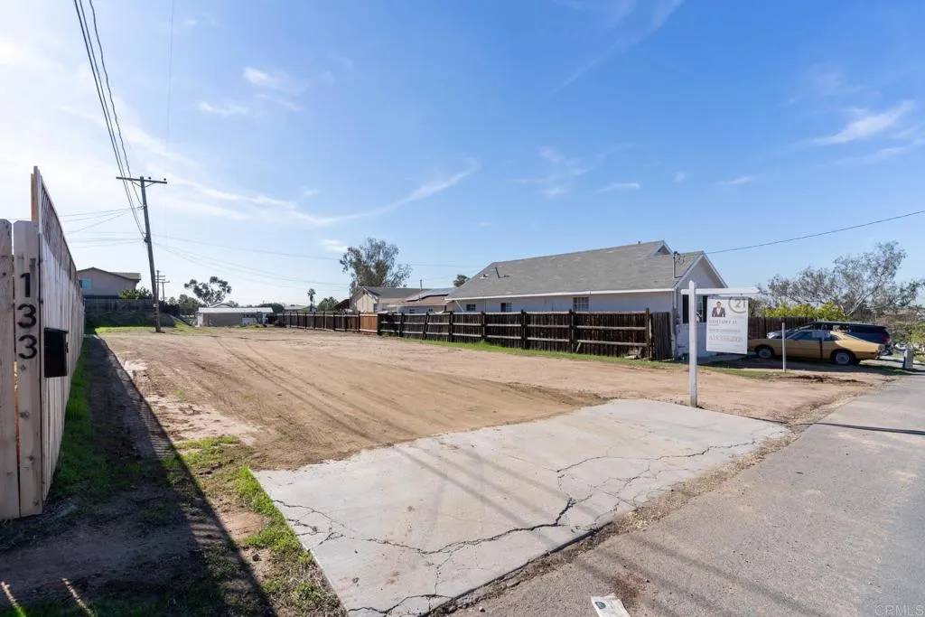 Chula Vista, CA 91911,123 Walnut