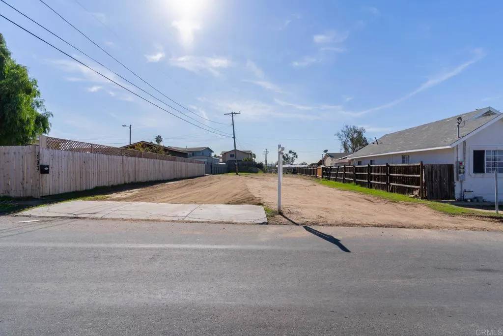 Chula Vista, CA 91911,123 Walnut