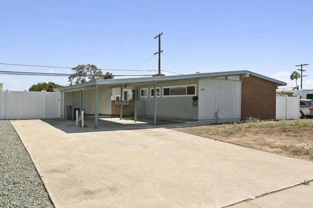 Chula Vista, CA 91911,68 E L Street