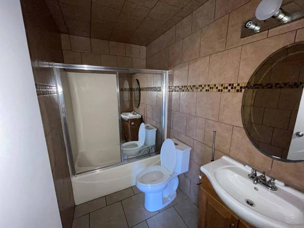 Chula Vista, CA 91910,295 D Street #101