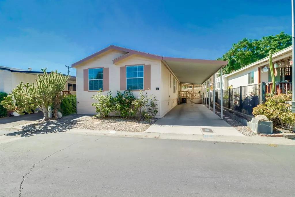 Lakeside, CA 92040,10880 Highway 67 #92