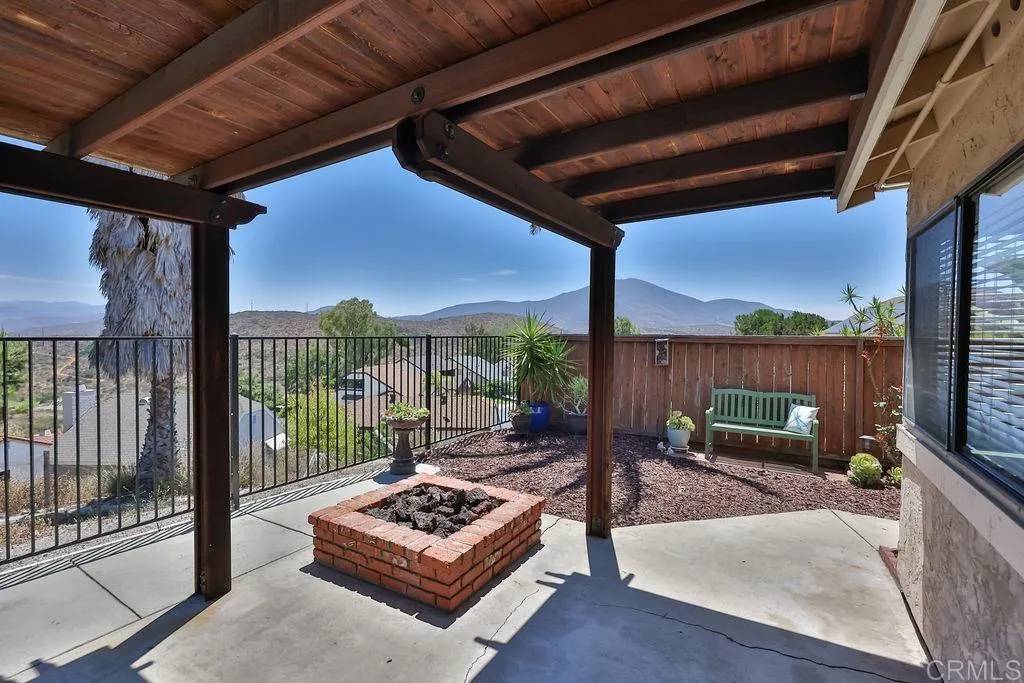 Spring Valley, CA 91978,3331 Eton Greens ct