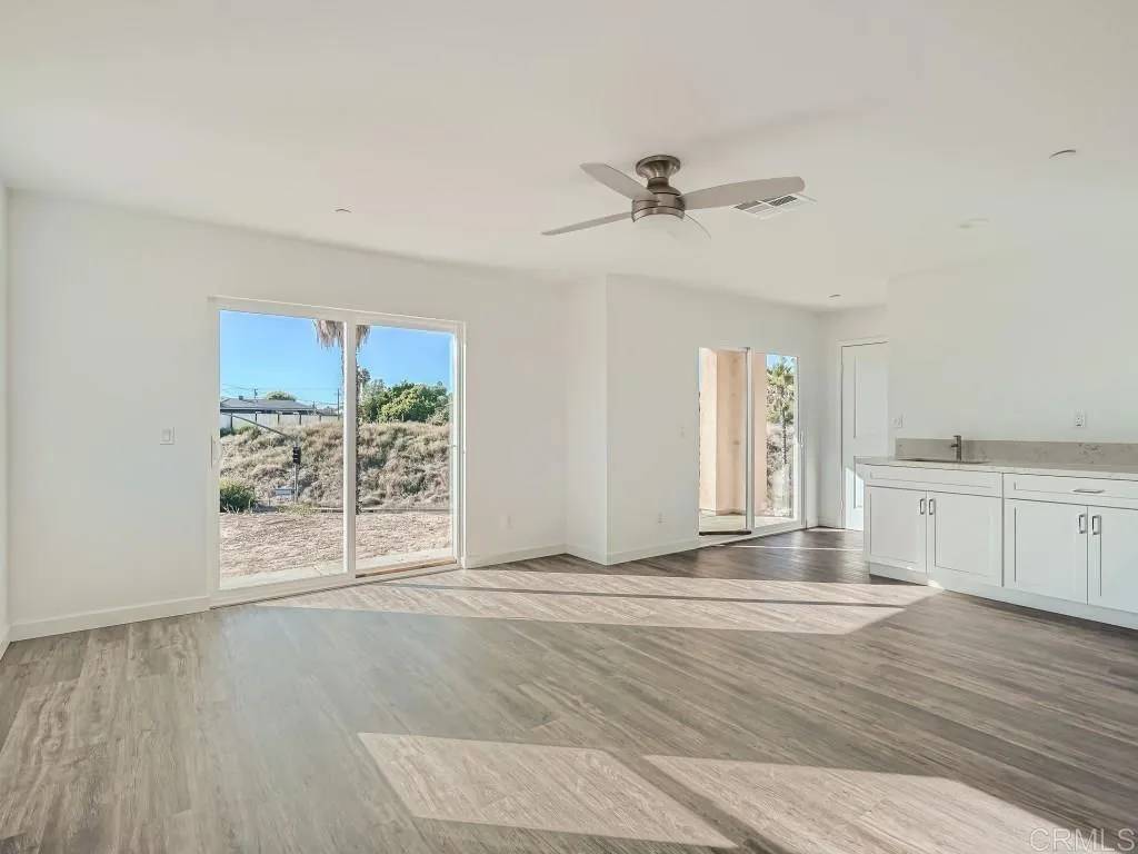 Lemon Grove, CA 91945,8523 Vista Azul