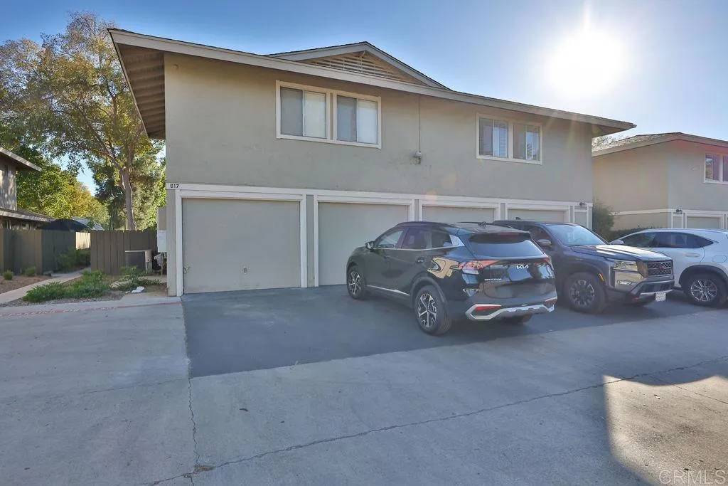 El Cajon, CA 92019,917 Amistad Crt #B