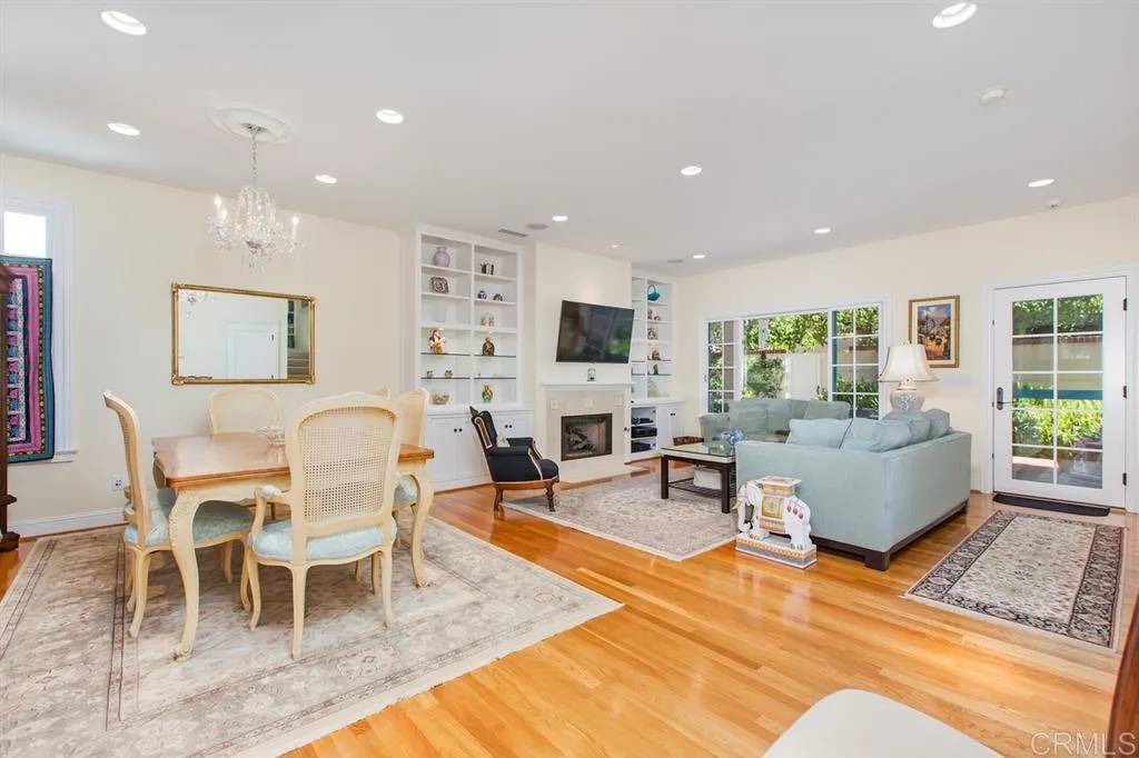 Coronado, CA 92118,958 A Avenue