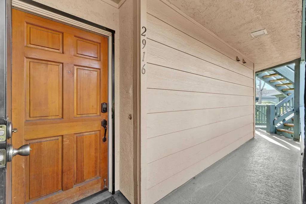 Spring Valley, CA 91978,2916 Elm Tree Court