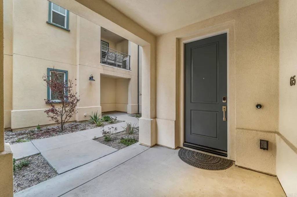 San Diego, CA 92154,5361 Calle Rockfish Street #65